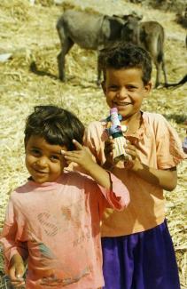 Children and Qurna dollies. Tayib and friend 1997