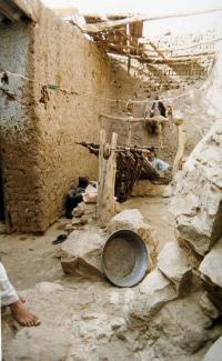 Coptic weavers and house 1999 003